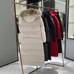 Canada Goose women's extra-long hooded coat in gray - Image 4